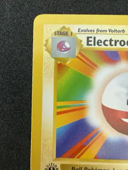 Pokemon Electrode 21/102 Base Set 1st Edition Shadowless - Image 5