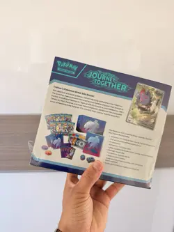 Pokemon TCG Scarlet Violet Journey Together Elite Trainer Box ETB Small Tear - Image 3