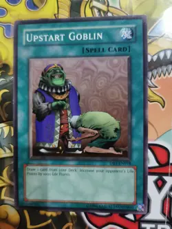 Yu-Gi-Oh! TCG Upstart Goblin Dark Beginning 1 DB1-EN018 Unlimited Common. - Image 1
