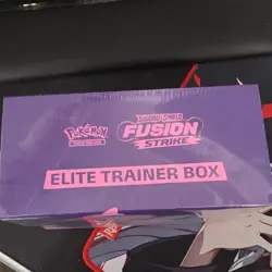 Pokemon Sword & Shield Fusion Strike Elite Trainer Box Sealed English 2021 TCG - Image 5