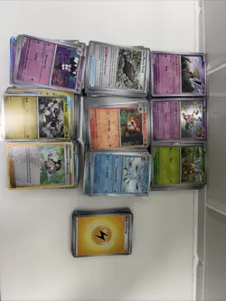 Pokemon TCG Huge Reverse Holo & Holo Card Bundle 500+ NM Pokemon Cards Bulk Lot - Image 1