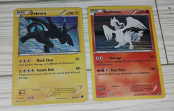 Pokemon TCG Reshiram And Zekrom Holo Promo Set BW004/BW005 Trading Card - Image 1