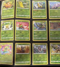 Pokemon TCG Vivid Voltage Almost Complete Master Set w/Binder - Image 3