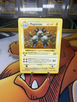 1999 Pokemon Base Set Magneton Shadowless Card 9/102 LP Condition - Image 1