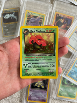 POKEMON TEAM ROCKET #13/82 DARK VILEPLUME-HOLO Holographic WOTC VINTAGE MINT CON - Image 1