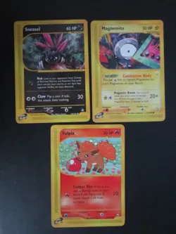 LOT OF 3 AQUAPOLIS POKEMON CARDS VULPIX 116/147 SNEASEL 110/147 MAGNEMITE 91 LP - Image 1