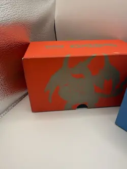 Pokemon TCG XY Evolutions Elite Trainer Box Blastoise & Charizard ETB No Packs - Image 4