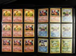 Pokemon Binder - Base Set Shadowless (300+ Vintage Lot) - Image 2