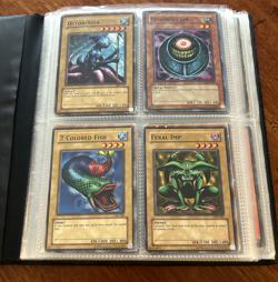 Vintage 1996 Yu-Gi-Oh! Trading Card Lot 100+ Unsorted Cards Holo Limited Edition - Image 2