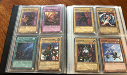 Vintage 1996 Yu-Gi-Oh! Trading Card Lot 100+ Unsorted Cards Holo Limited Edition - Image 4