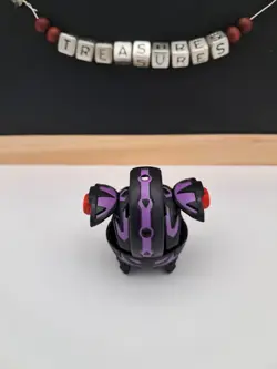 Bakugan Battle Brawlers Darkus Warius B2 Classic Rare W/ Card - Image 5