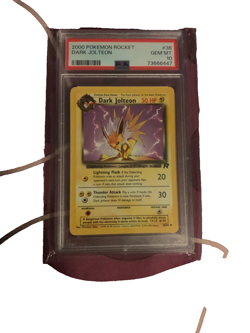 2000 Pokemon Rocket #38 Dark Jolteon PSA 10 GEM MINT - Image 3