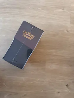 Pokemon TCG: Obsidian Flames Elite Trainer Box ETB New Sealed - Image 2