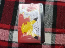 Pokemon Celebrations Collectors Chest Lunch Box (25th Anniversary) New Sealed - Image 4