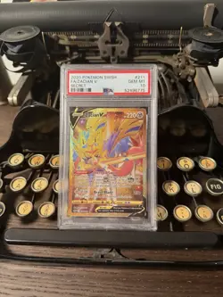 Pokemon Zacian V Sword & Shield Secret Rare Holo PSA 10 211/202 - Image 1