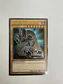 Yu-Gi-Oh TCG Dark Magician YSYR-EN001 Unlimited Edition Ultimate Rare - Image 1