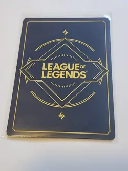 League of Legends Darius Executioner Champion Unit Signature Foil Card 236/221 - Image 4