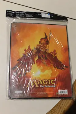 MTG Ultra Pro Binder 9-pocket holds 90 Akroma, Angel of Fury - Image 2