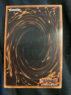 Blue-Eyes White Dragon 1st Edition SDK-001 – Yu-Gi-Oh! – Damaged Condition - Image 3