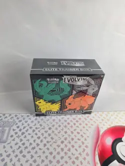 Pokemon TCG Evolving Skies Elite Trainer Box ETB Brand New/Factory Sealed - Image 1
