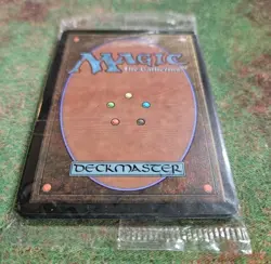 Magic the Gathering factory sealed pack of 10 basic lands 1996 arena promo - Image 5