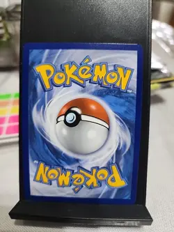 Pokemon Mew v Full Art Holo Ultra Rare TCG Card 250/264 Fusion Strike - Image 2