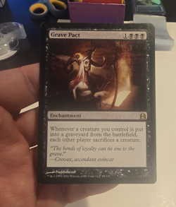 Grave Pact 2011 Enchantment Black Regular English Magic The Gathering - Image 1