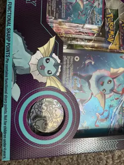 Pokemon TCG Vaporeon VMAX Premium Collection Box Evolving Skies, New/Sealed - Image 4