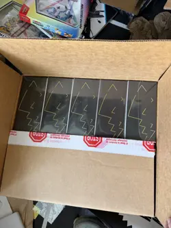 Pokemon TCG 25th Anniversary Celebrations Elite Trainer Box (2021) SEALED NEW 820650809439 - Image 2