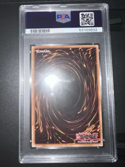 2018 Yu-GI-OH! 1st ED Majesty With Eyes Of Blue PSA 9 - Image 2