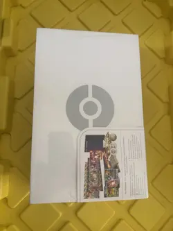 Pokemon TCG Sword and Shield Ultra Premium Collection Charizard Box 820650871115 - Image 3