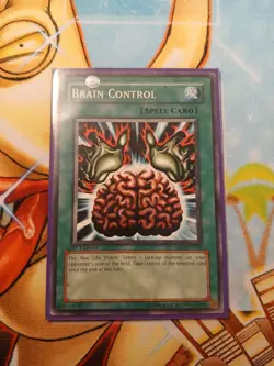 Brain Control SD7-EN024 Structure Deck: Invincible Fortress 1st Edition - Image 1