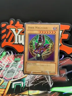 Yu-Gi-Oh! Dark Magician LOB-005 Ultra Rare Unlimited VLP - Image 1