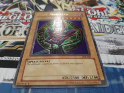 Yu-Gi-Oh! Dark Magician LOB-005 Ultra Rare Unlimited VLP - Image 4