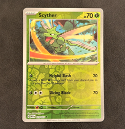 Scyther Reverse Holo NM 123/165 Scarlet & Violet 151 Pokemon Card Near Mint - Image 1