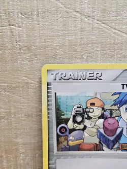 TV Reporter 82/101 EX Dragon Frontiers Reverse Holo Stamped Pokemon Card TCG - Image 3