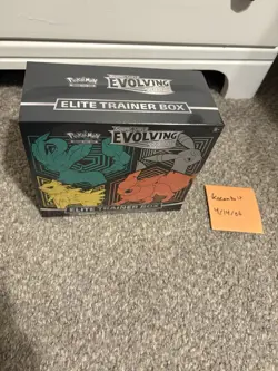 Pokemon TCG Evolving Skies Elite Trainer Box ETB Sealed 820650808944 - Image 1
