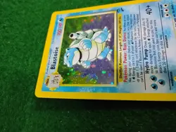 BLASTOISE 2/130 SWIRL 🍥 2000 POKEMON BASE 2 HOLO RARE 🔥 - Image 4