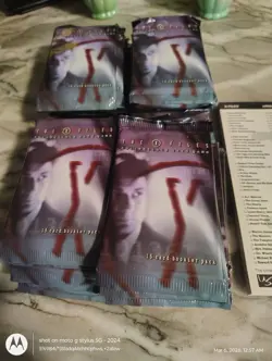 The X FILES Collectible Card Game 101361 booster - Image 5