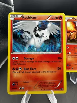 2012 Pokemon Reshiram Holo Next Destinies & Victini Boundaries Crossed VINTAGE - Image 2