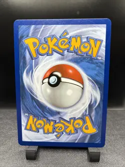 Pokemon TCG Victini V 025/202 Swsh01 Sword & Shield Holo Rare Near Mint - Image 2