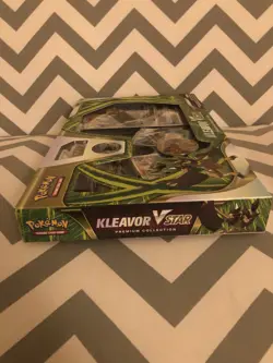 Pokemon TCG: Kleavor VSTAR Premium Collection [5 Booster Packs] Brand New Sealed 820650851254 - Image 3