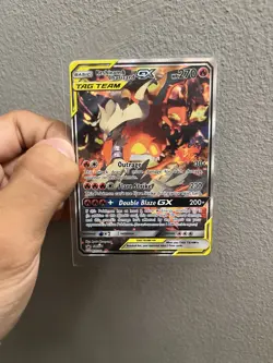 Reshiram & Charizard GX - SM201 PROMO - TAG TEAM - NM - Pokemon TCG - Image 1