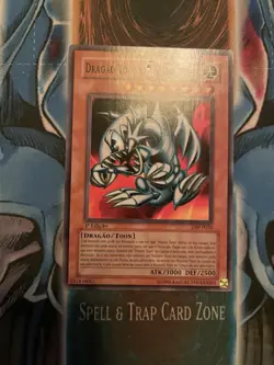 YUGIOH Blue Eyes Toon Dragon SDP-020 1st Edition MP portuguese - Image 1