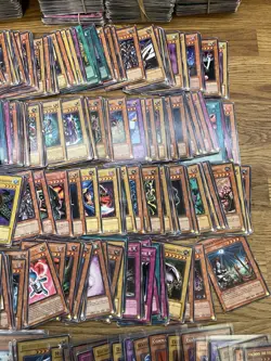 Yugioh 1996 Original 1st Edition Collection Blue Eyes Magician 1500+ Cards VTG - Image 2