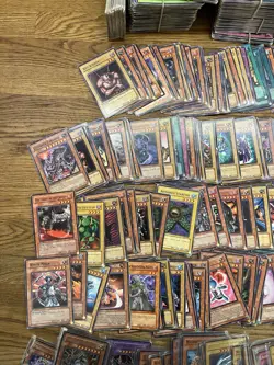 Yugioh 1996 Original 1st Edition Collection Blue Eyes Magician 1500+ Cards VTG - Image 3