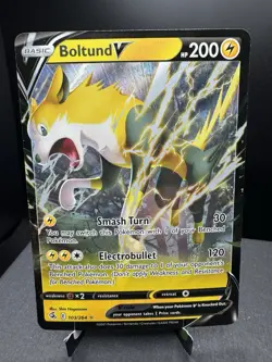 Pokemon TCG SWSH Fusion Strike Boltund V 103/264 Ultra Rare Holo NM - Image 1