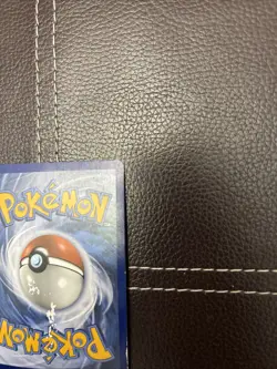 Pokemon TCG - Ultra Ball - 161/149 - Sun & Moon Base Set - HP Secret Rare (2017) - Image 4