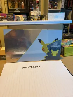 Pokemon TCG: Celebrations Ultra-Premium Collection Box (2021) and ETB 820650829147 - Image 3