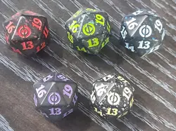 MTG , Phyrexia All Will Be, Spindown D20 Dice each one (5 dice in total) - Image 1